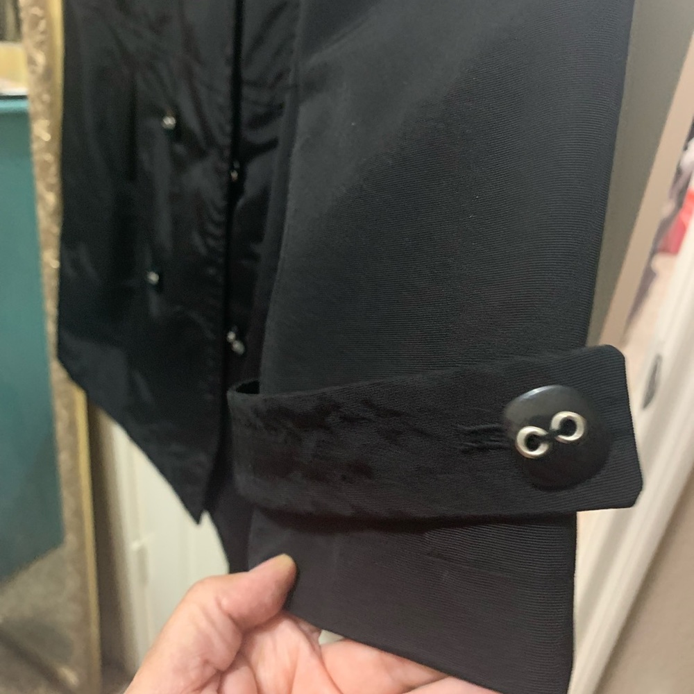 Raincoat - Picture 6 of 6